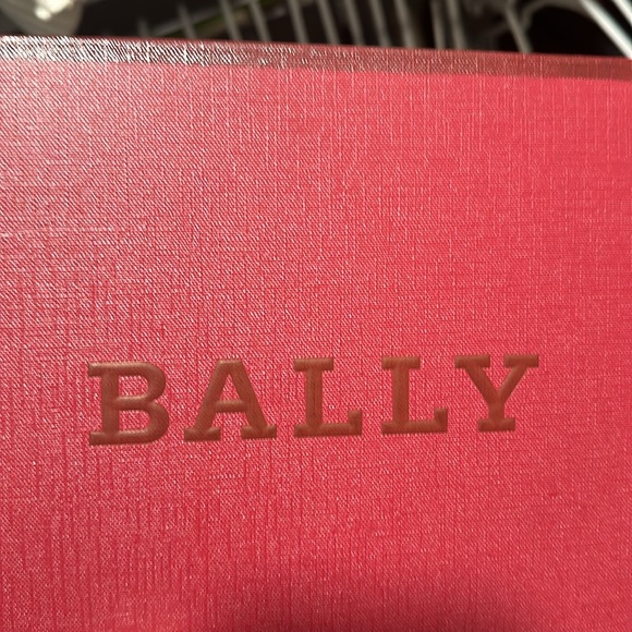 Bally sneakers worn once! - Picture 7 of 7